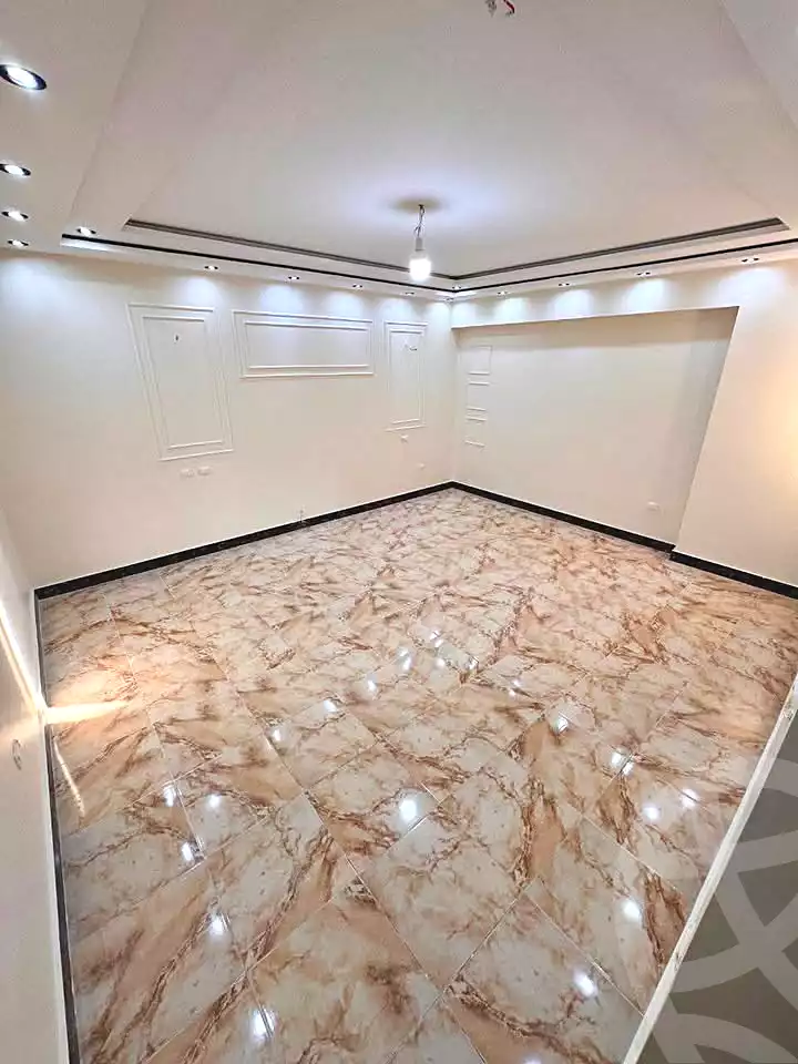 https://aqarmap.com.eg/en/listing/6699114-for-sale-alexandria-el-asafra-l-sfr-bhry-edrees-st