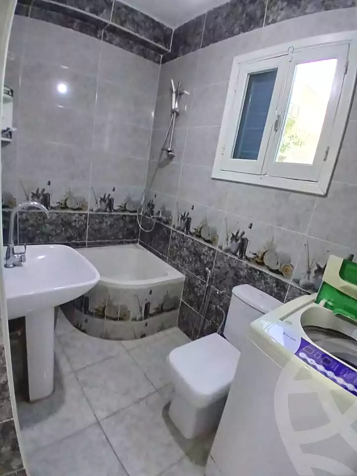 https://aqarmap.com.eg/ar/listing/6699838-for-sale-alexandria-l-jmy-lbytsh-al-samalehy-1-st