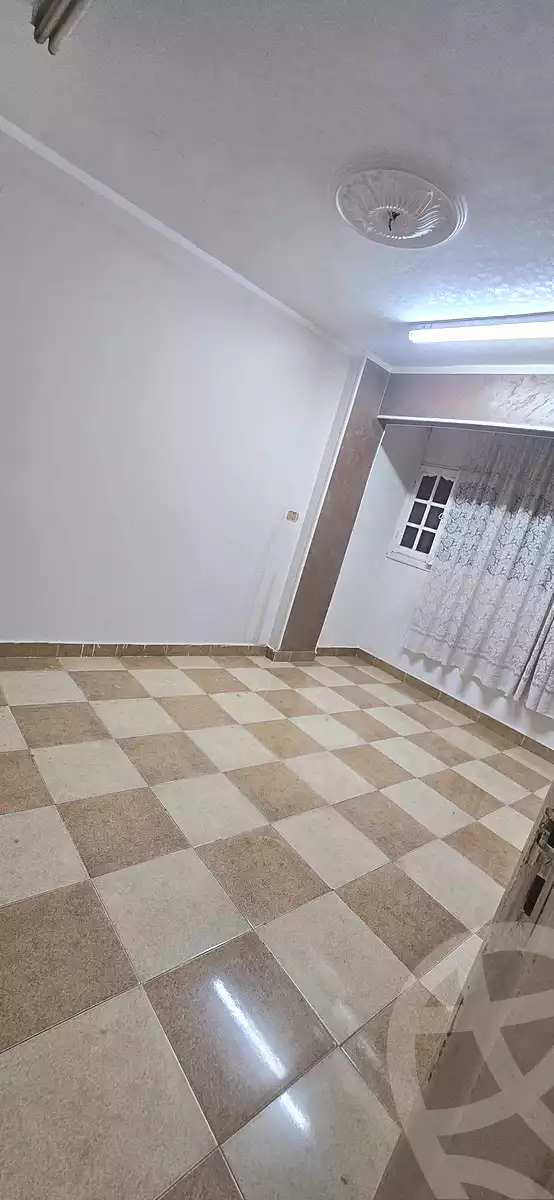 https://aqarmap.com.eg/ar/listing/6699821-for-rent-cairo-helwan-helwan-el-sharkeya-heidar-st