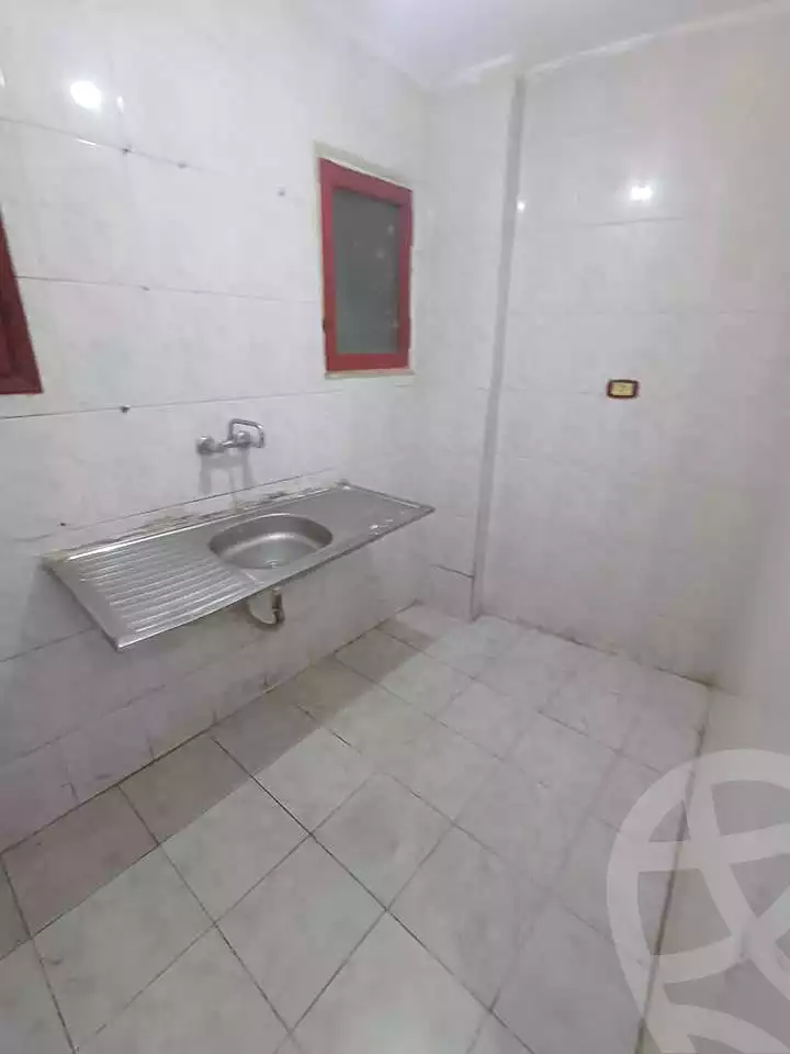 https://aqarmap.com.eg/ar/listing/6699952-for-sale-alexandria-sydy-bshr-sydy-bshr-bhry-shr-khld-bn-lwlyd