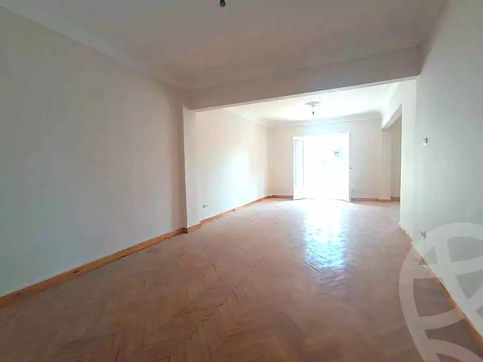 https://aqarmap.com.eg/en/listing/6700077-for-sale-alexandria-zezenia