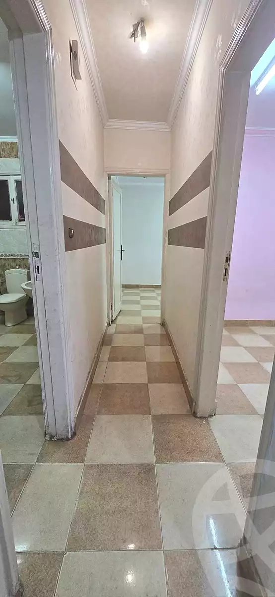 https://aqarmap.com.eg/en/listing/6701089-for-rent-cairo-helwan-helwan-el-sharkeya-heidar-st
