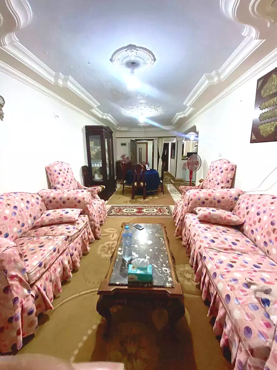 https://aqarmap.com.eg/en/listing/6701080-for-sale-alexandria-l-jmy-lbytsh-el-saleheen-mosque-st