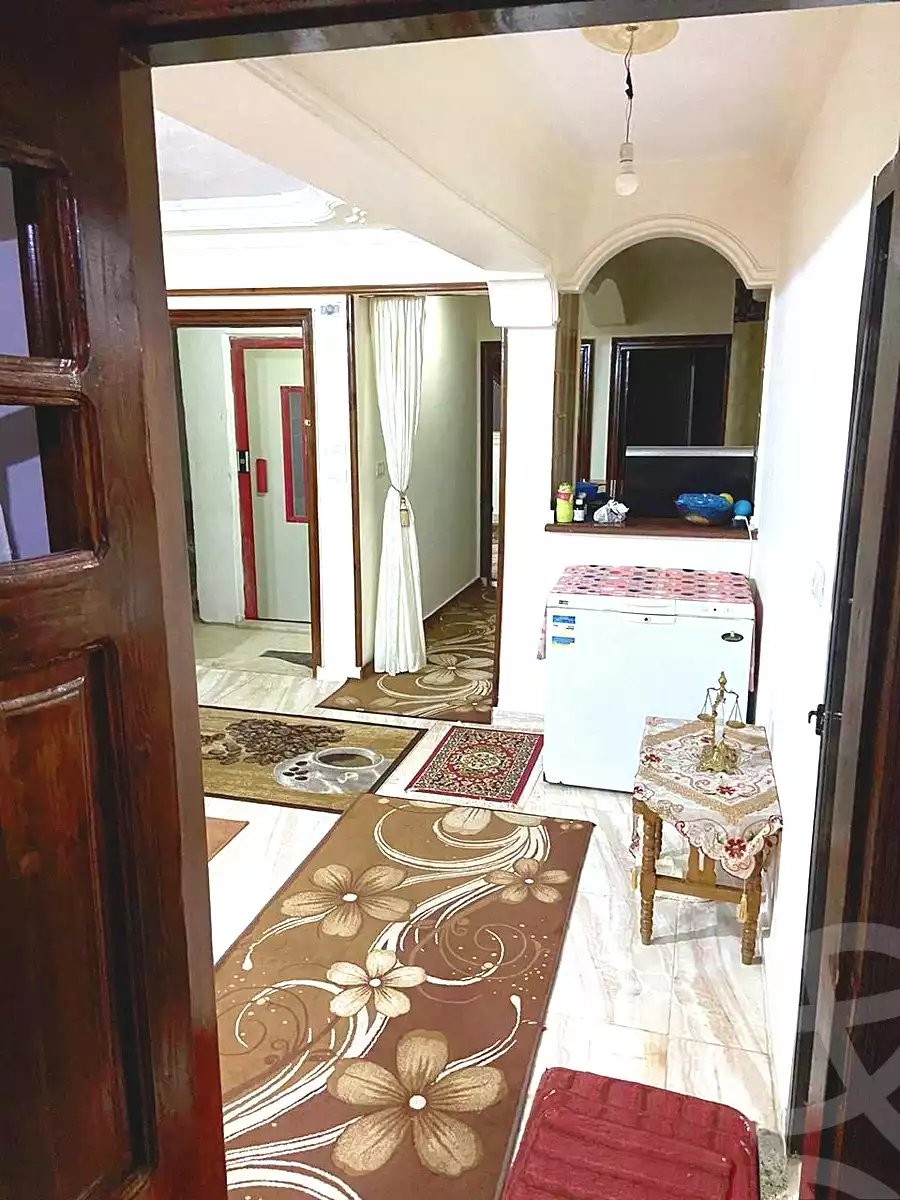 https://aqarmap.com.eg/en/listing/6701080-for-sale-alexandria-l-jmy-lbytsh-el-saleheen-mosque-st