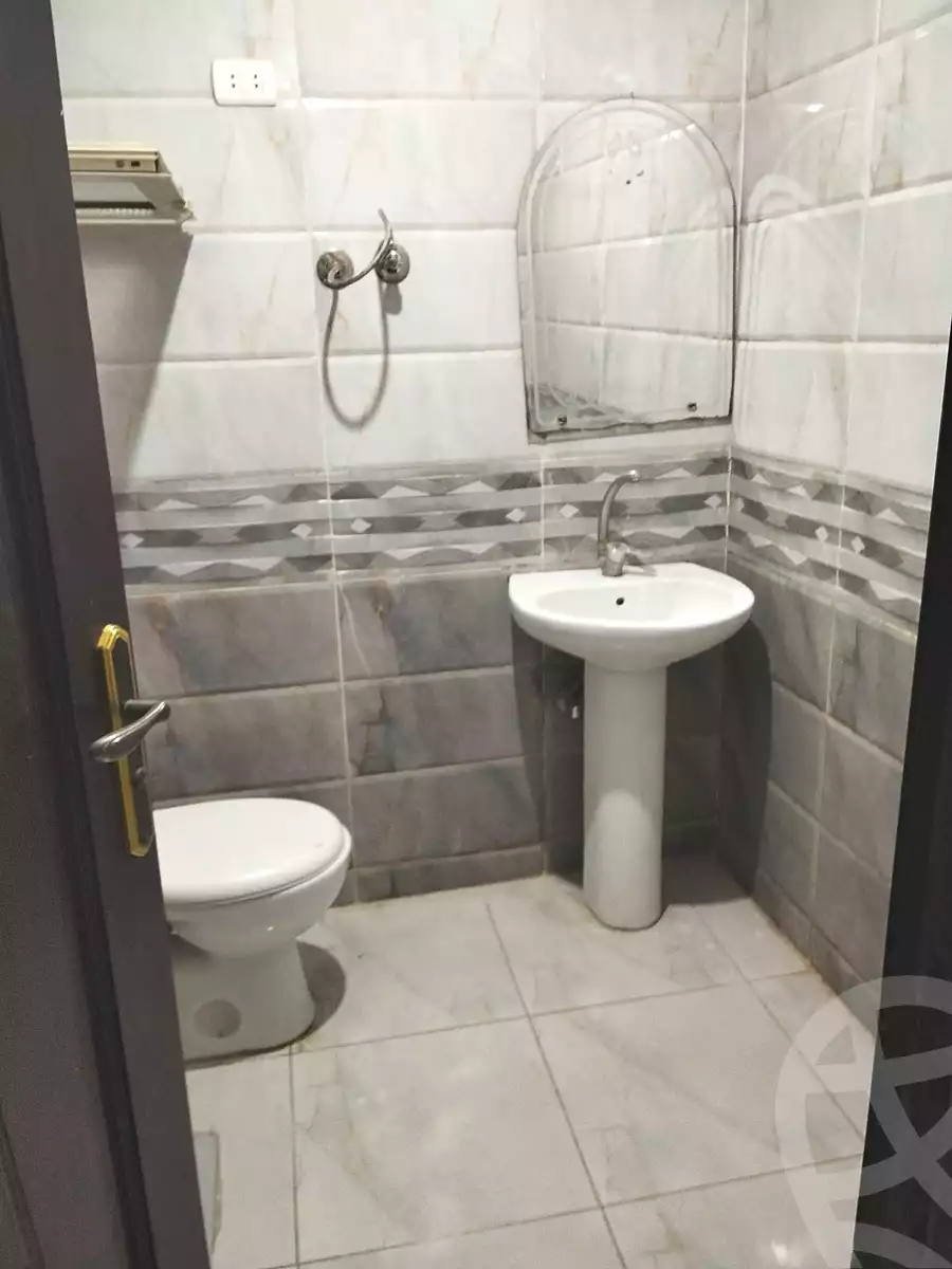 https://aqarmap.com.eg/ar/listing/6701365-for-rent-cairo-el-zaytun-lzytwn-lgrby-el-gabal-canal-st
