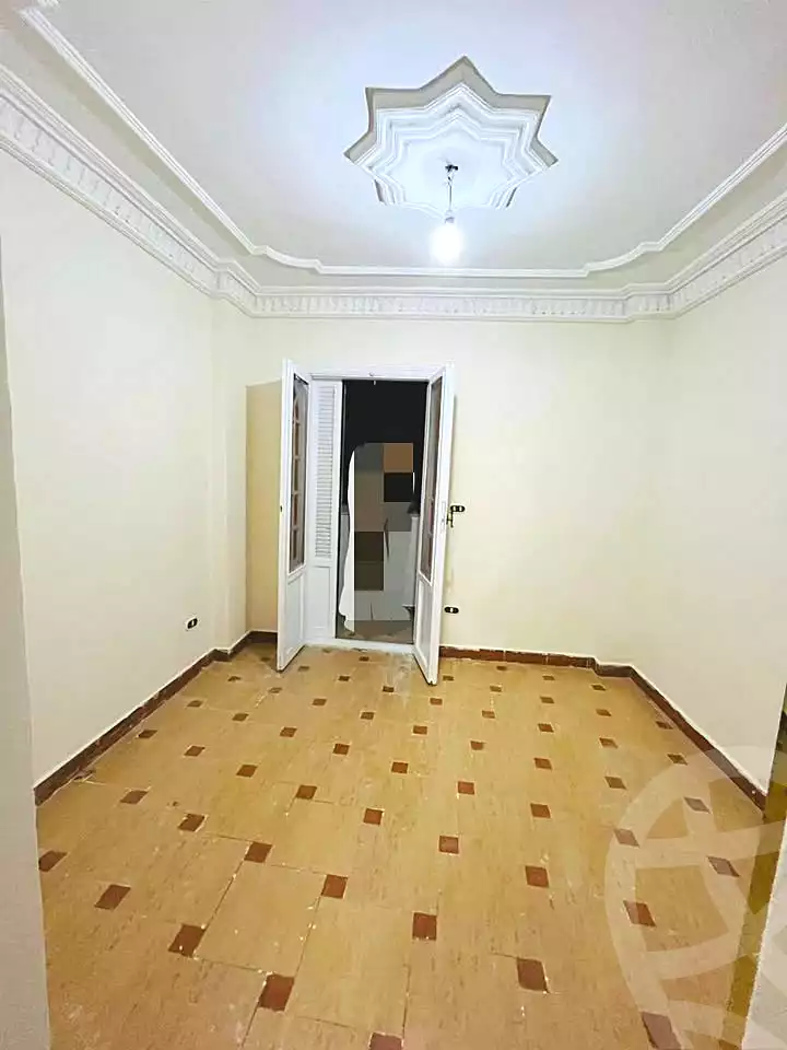 https://aqarmap.com.eg/ar/listing/6701538-for-sale-alexandria-lsywf-el-falki