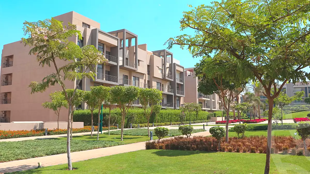 https://aqarmap.com.eg/en/listing/6702783-for-sale-cairo-new-cairo-compounds-fifth-square