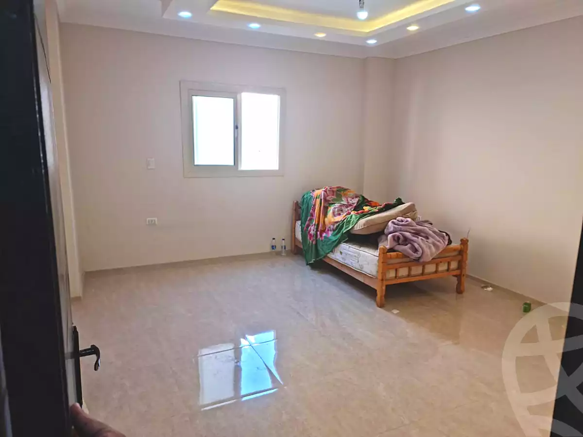 https://aqarmap.com.eg/ar/listing/6703463-for-sale-cairo-6th-of-october-el-ahyaa-neighborhood-3rd-al-hay-al-thalith-st