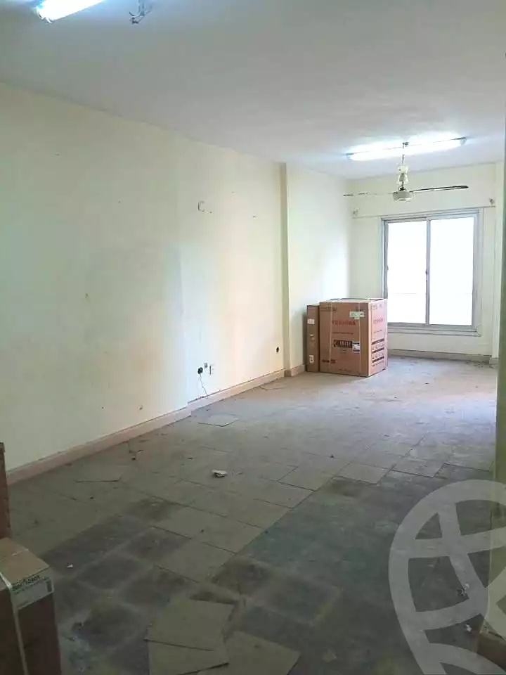 https://aqarmap.com.eg/ar/listing/6704295-for-sale-alexandria-lauran
