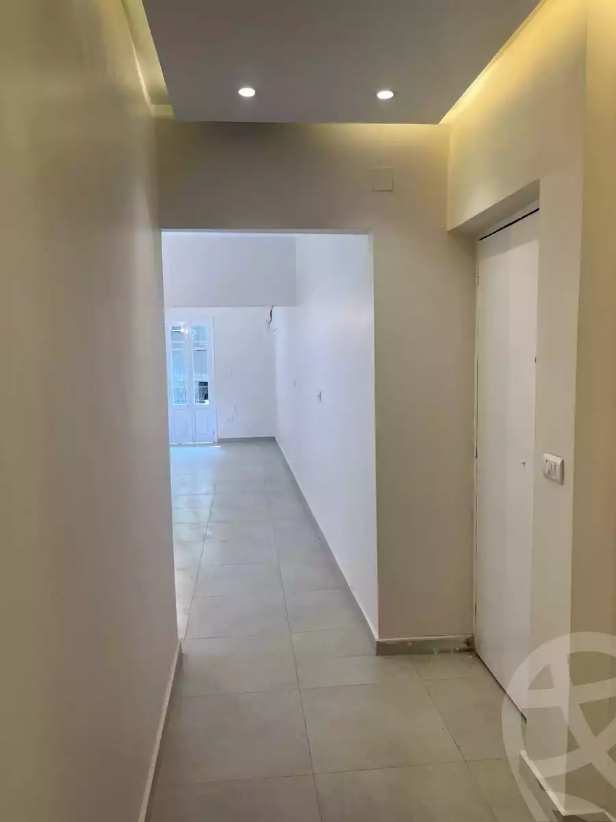 https://aqarmap.com.eg/ar/listing/6704405-for-sale-cairo-el-mohandesen-shareaa-ahmed-orabi