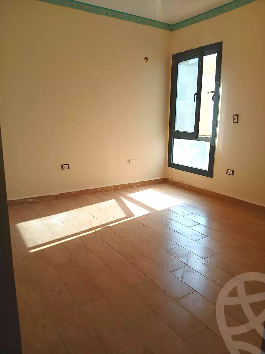 https://aqarmap.com.eg/ar/listing/6704459-for-rent-cairo-el-maadi-compounds-grand-gate
