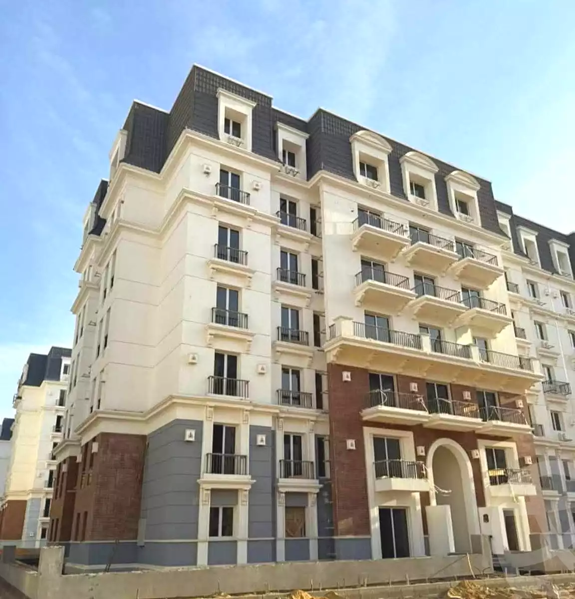 https://aqarmap.com.eg/ar/listing/6704518-for-sale-cairo-6th-of-october-compounds-mountain-view-chillout-park-mountain-view-lakeside
