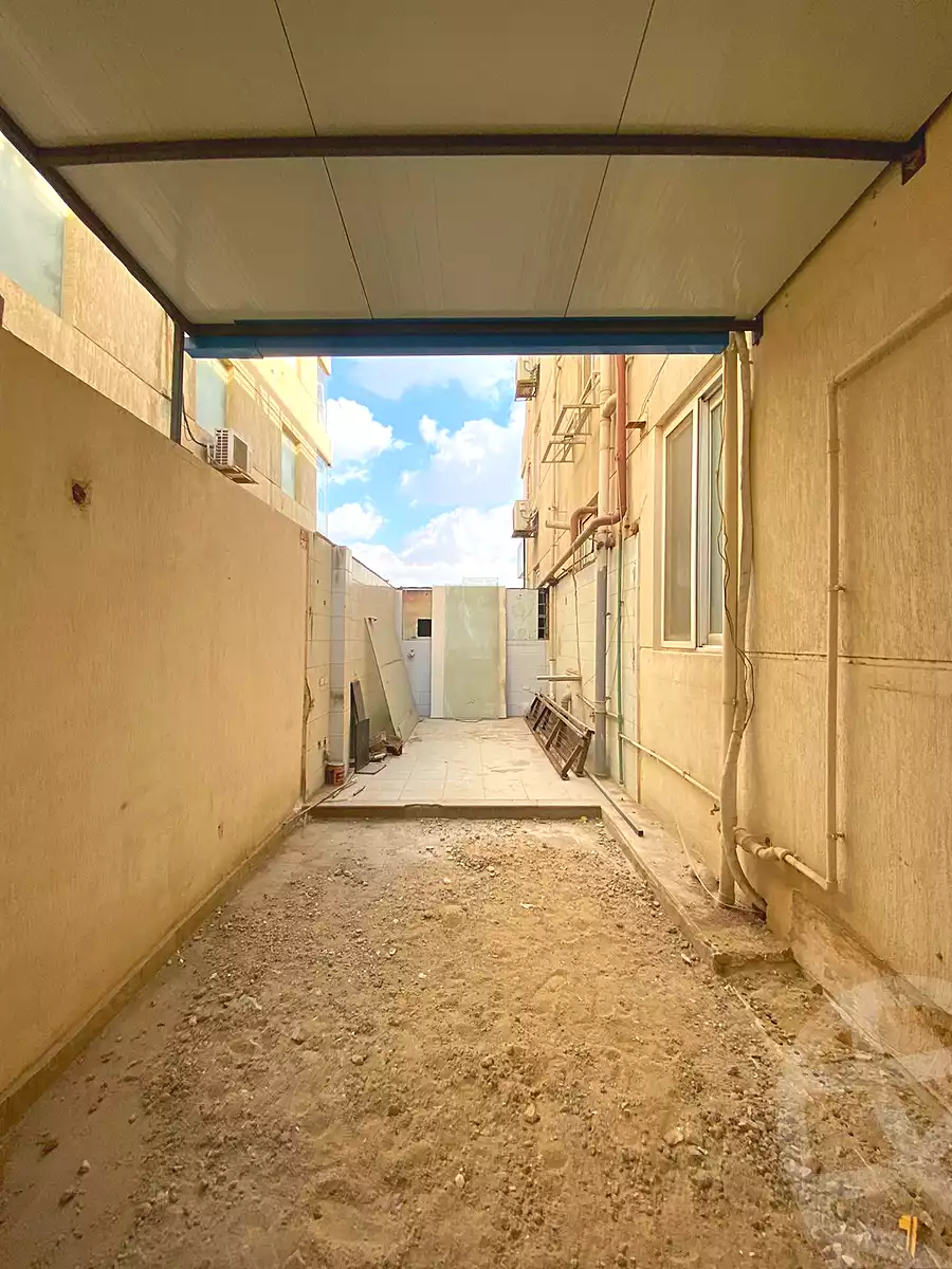 https://aqarmap.com.eg/en/listing/6704646-for-rent-cairo-new-cairo-first-settlement-mhwr-mstfy-kml