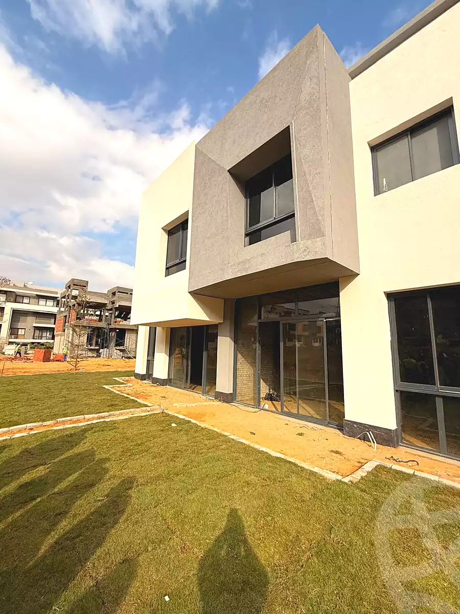 https://aqarmap.com.eg/ar/listing/6704700-for-sale-cairo-new-cairo-compounds-eastshire-alqamzi