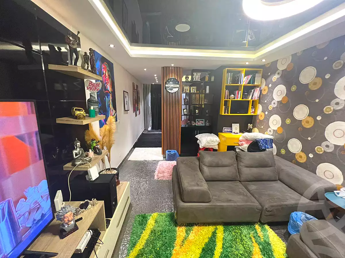 https://aqarmap.com.eg/ar/listing/6704818-for-sale-cairo-el-sheikh-zayed-city-compounds-kmbwnd-ljwmn
