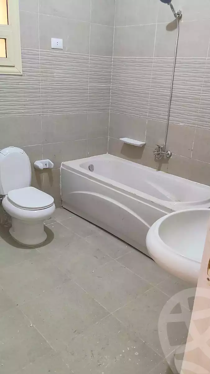 https://aqarmap.com.eg/ar/listing/6704817-for-rent-cairo-new-cairo-el-banafsg-el-banafsag-omarat-al-gabri-st