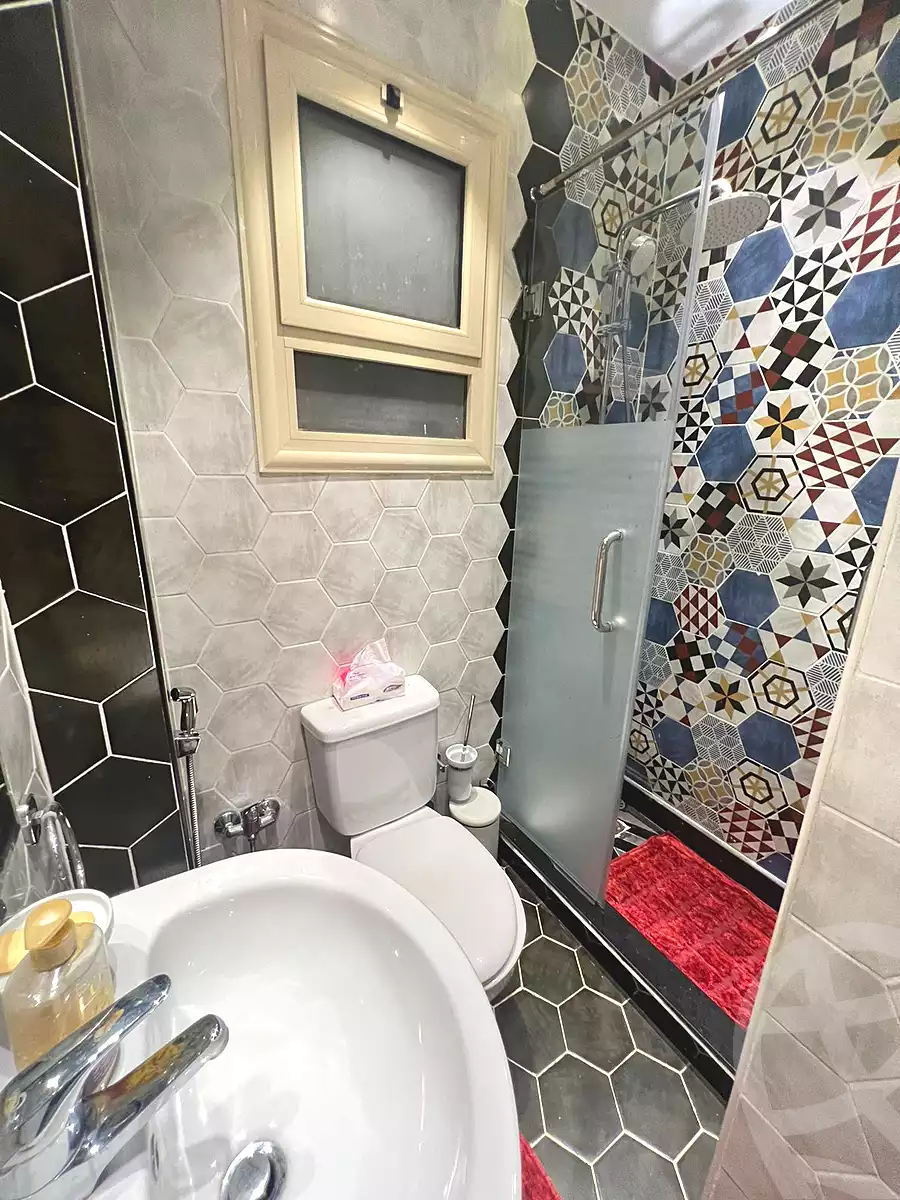 https://aqarmap.com.eg/ar/listing/6705164-for-sale-cairo-el-sheikh-zayed-city-compounds-kmbwnd-ljwmn
