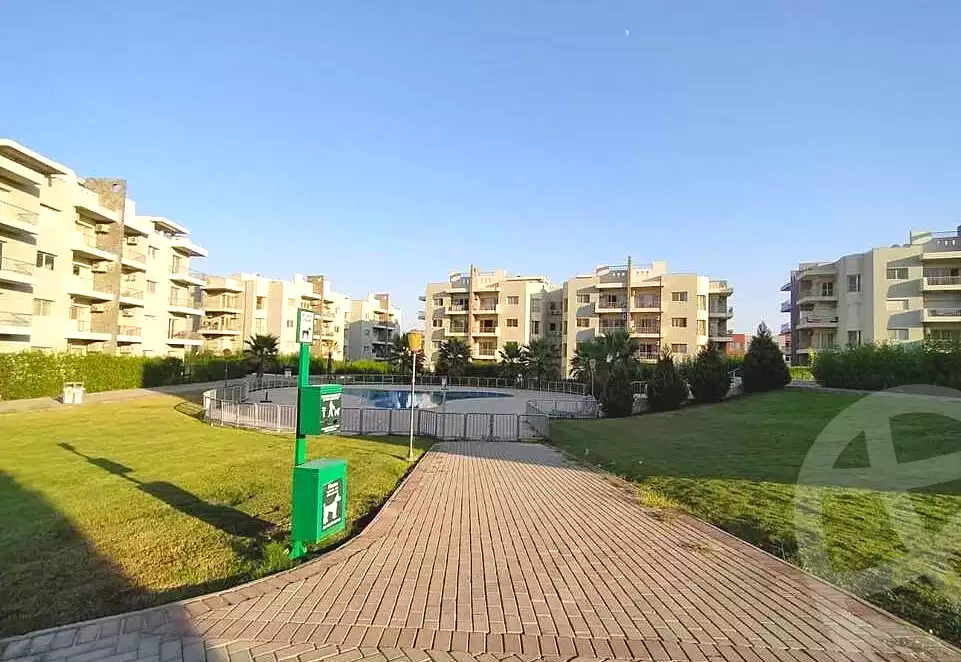 https://aqarmap.com.eg/en/listing/6705514-for-sale-cairo-el-sheikh-zayed-city-compounds-dh-drys