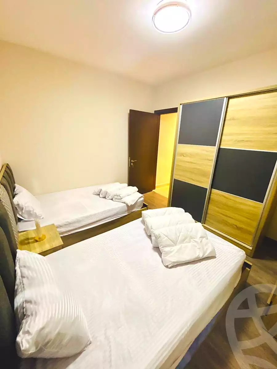 https://aqarmap.com.eg/ar/listing/6705633-for-rent-cairo-el-sheikh-zayed-city-compounds-zyd-wr-llttwyr-park-towers-zed-el-sheikh-zayed-compound