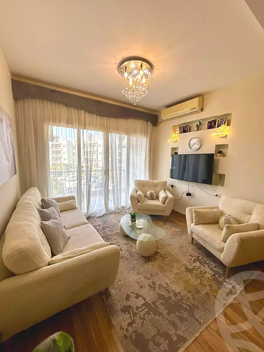 https://aqarmap.com.eg/ar/listing/6705677-for-rent-cairo-el-sheikh-zayed-city-compounds-dh-drys