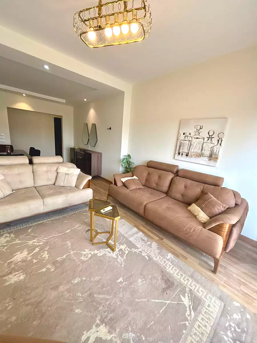 https://aqarmap.com.eg/ar/listing/6705731-for-rent-cairo-el-sheikh-zayed-city-compounds-dh-drys