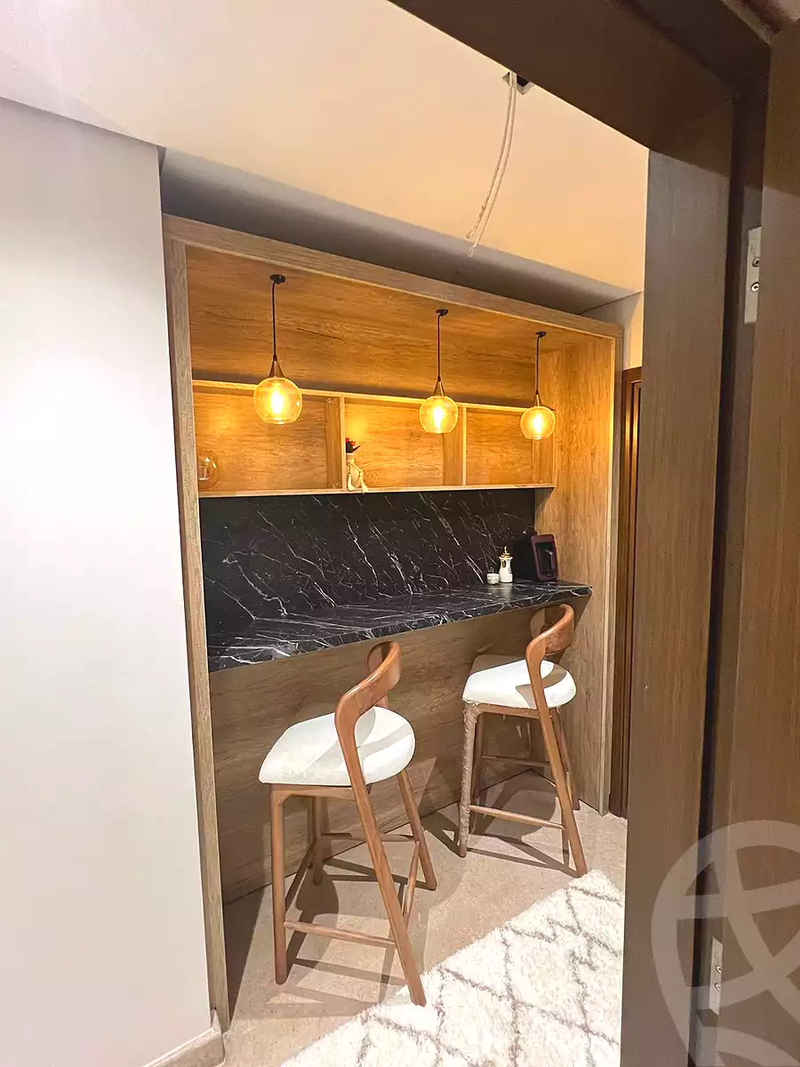 https://aqarmap.com.eg/ar/listing/6705773-for-rent-cairo-el-sheikh-zayed-city-compounds-zyd-wr-llttwyr-park-towers-zed-el-sheikh-zayed-compound