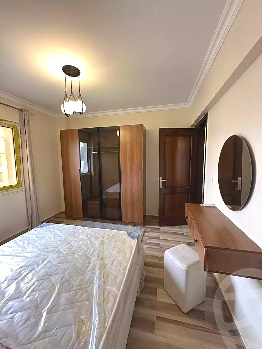 https://aqarmap.com.eg/en/listing/6705793-for-rent-cairo-el-sheikh-zayed-city-compounds-jn-zyd