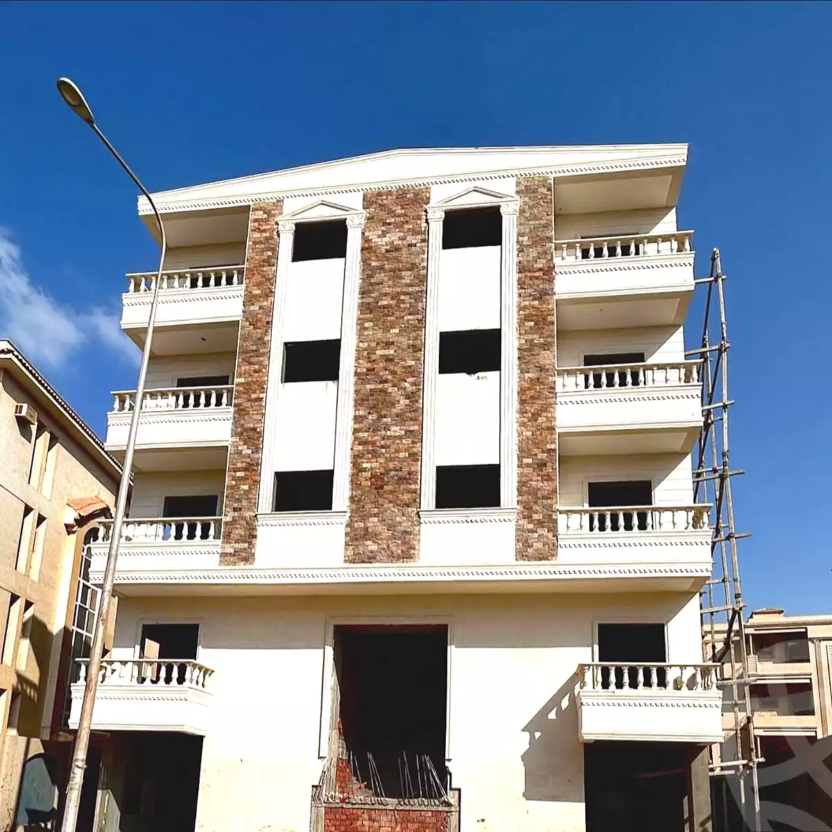 https://aqarmap.com.eg/ar/listing/6705911-for-sale-cairo-6th-of-october-garb-someed-neighborhood-9th