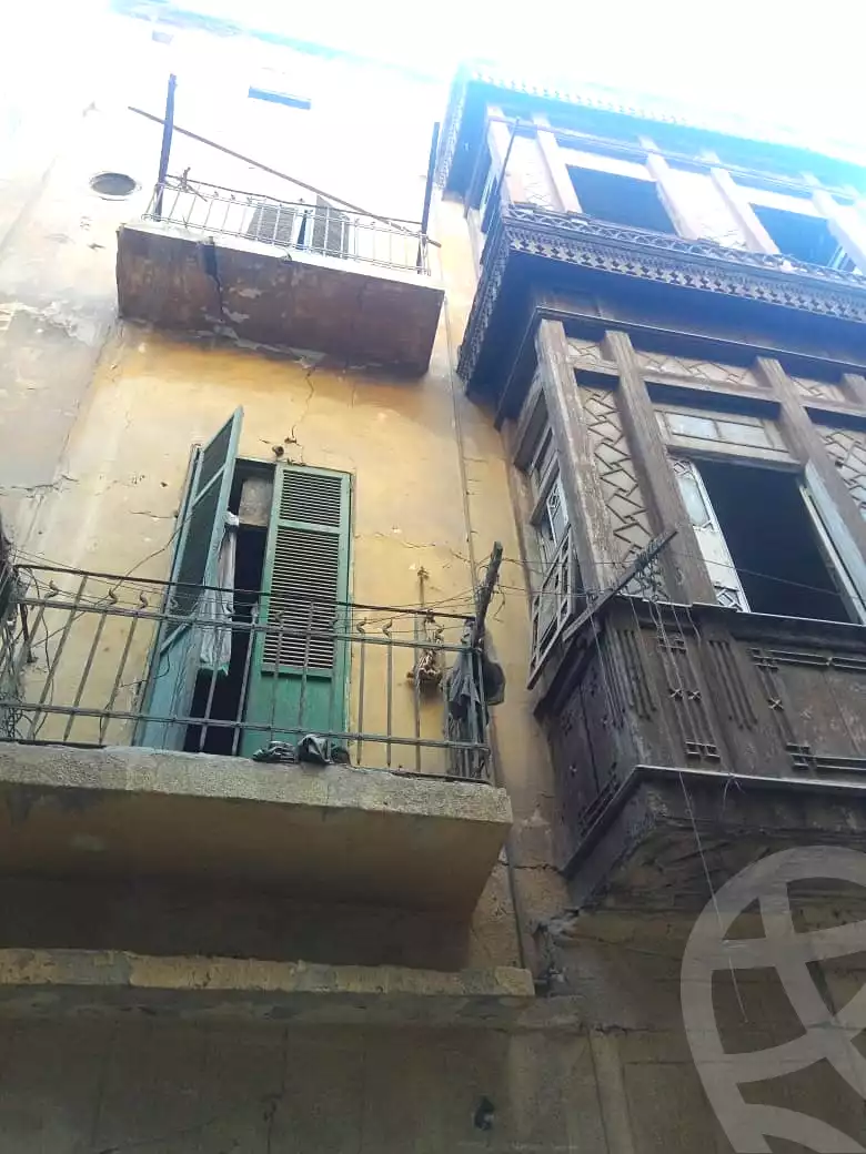 https://aqarmap.com.eg/ar/listing/6705907-for-sale-cairo-el-sayyeda-zeinab-omar-khayrat-st