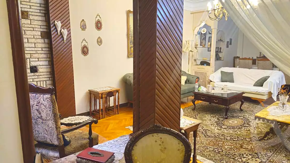 https://aqarmap.com.eg/en/listing/6705966-for-sale-alexandria-lauran-shaarawy-st