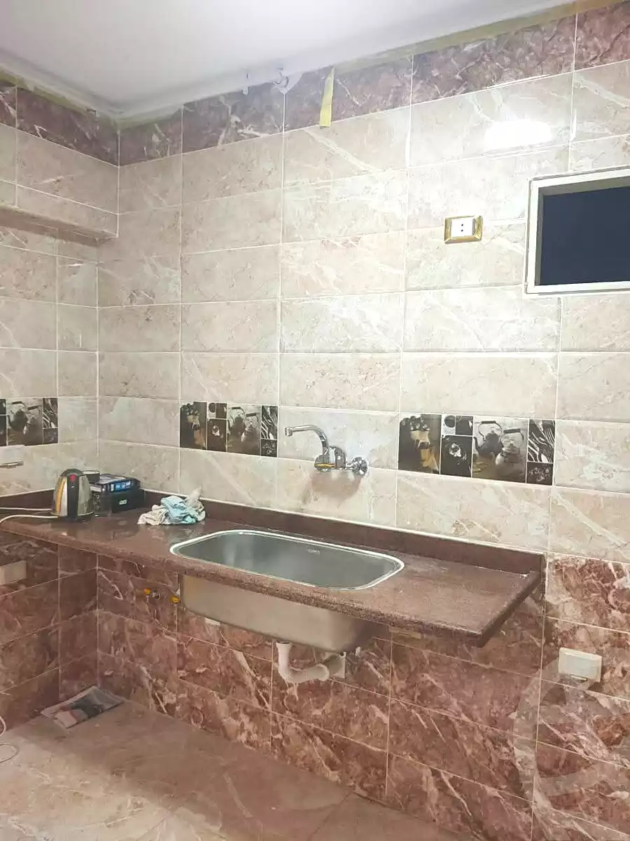https://aqarmap.com.eg/ar/listing/6706124-for-rent-cairo-heliopolis-gesr-elsuez-ibn-sender-square