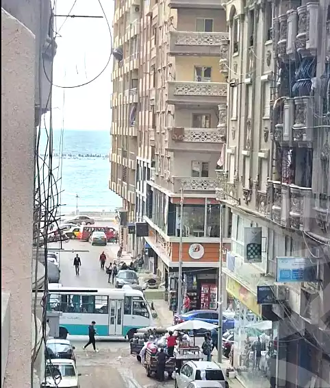 https://aqarmap.com.eg/ar/listing/6706239-for-sale-alexandria-sydy-bshr-sydy-bshr-bhry-street-16