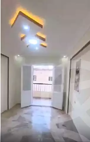 https://aqarmap.com.eg/ar/listing/6706417-for-sale-alexandria-l-jmy-compounds-in-el-agamy