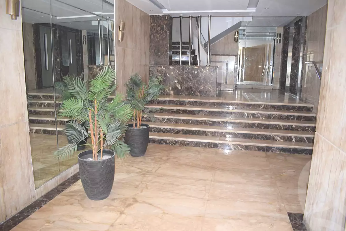 https://aqarmap.com.eg/en/listing/6706919-for-rent-cairo-manial-abd-el-aziz-al-saud-st