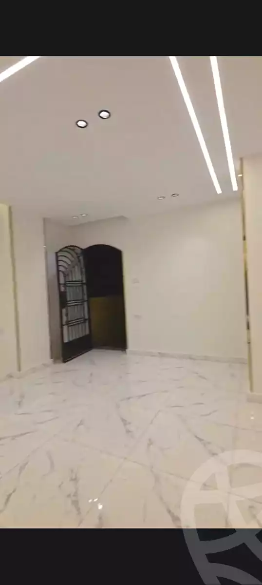 https://aqarmap.com.eg/en/listing/6707081-for-sale-cairo-6th-of-october-el-ahyaa-neighborhood-4th
