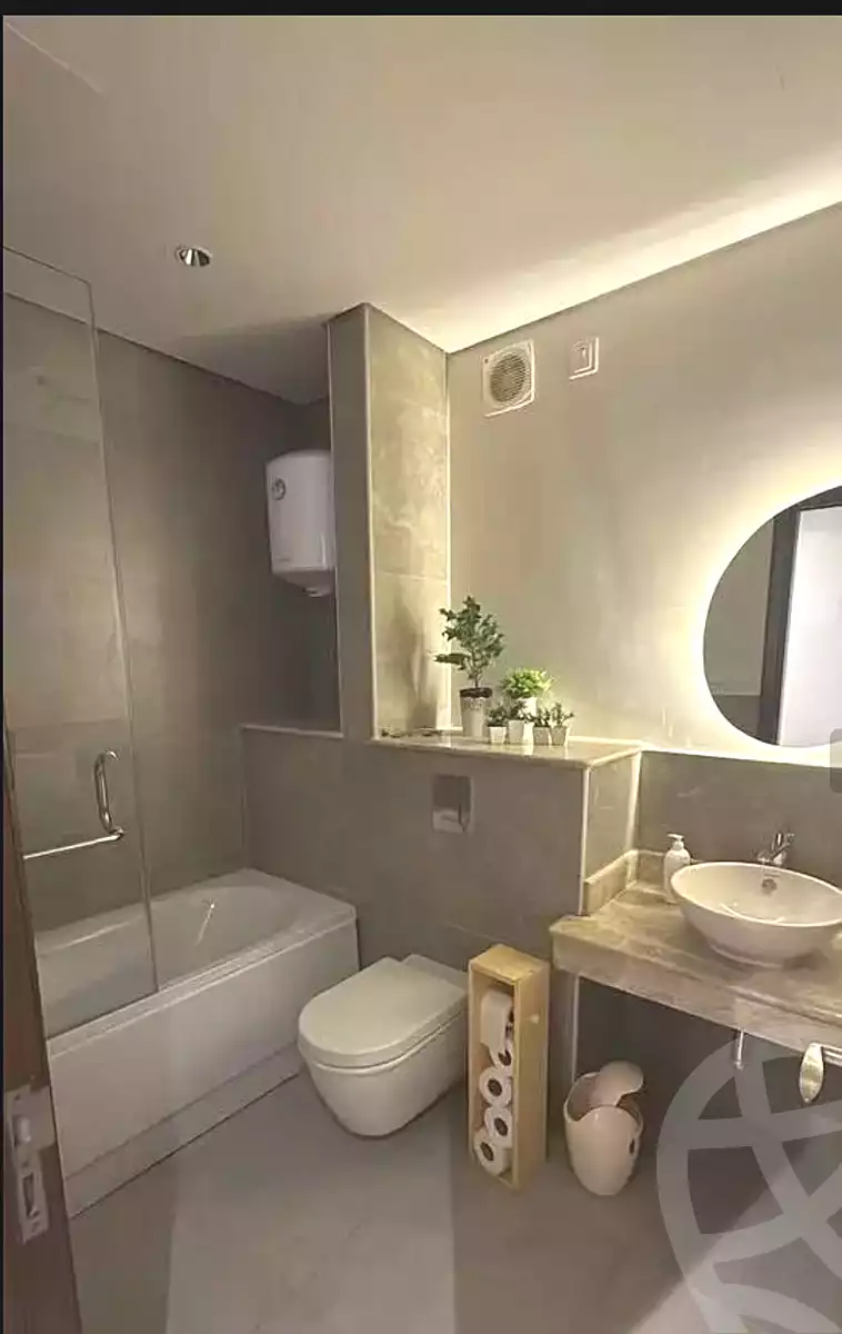 https://aqarmap.com.eg/ar/listing/6707100-for-sale-cairo-el-sheikh-zayed-city-compounds-zyd-wr-llttwyr-park-towers-zed-el-sheikh-zayed-compound