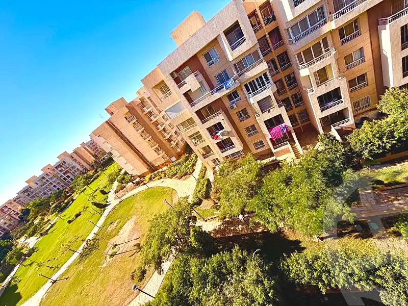 https://aqarmap.com.eg/ar/listing/6707159-for-sale-cairo-new-cairo-madinaty-eleventh-zone-buildings-group-112