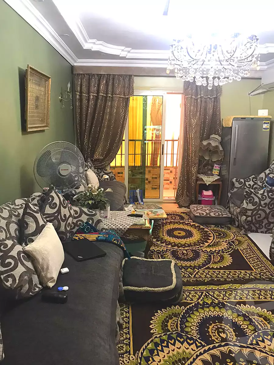 https://aqarmap.com.eg/ar/listing/6707259-for-sale-cairo-6th-of-october-el-ahyaa-neighborhood-11th