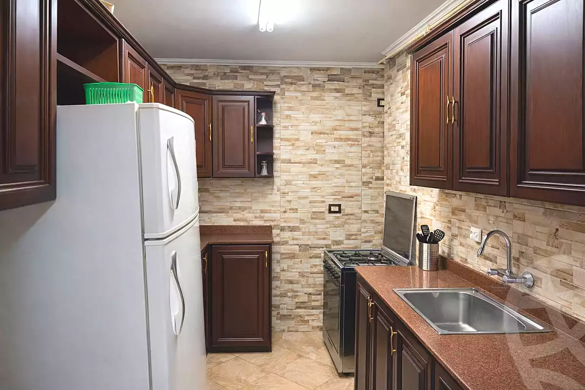 https://aqarmap.com.eg/ar/listing/6707418-for-sale-cairo-6th-of-october-hadaeq-october-el-fardoos-city-al-fardoos-st