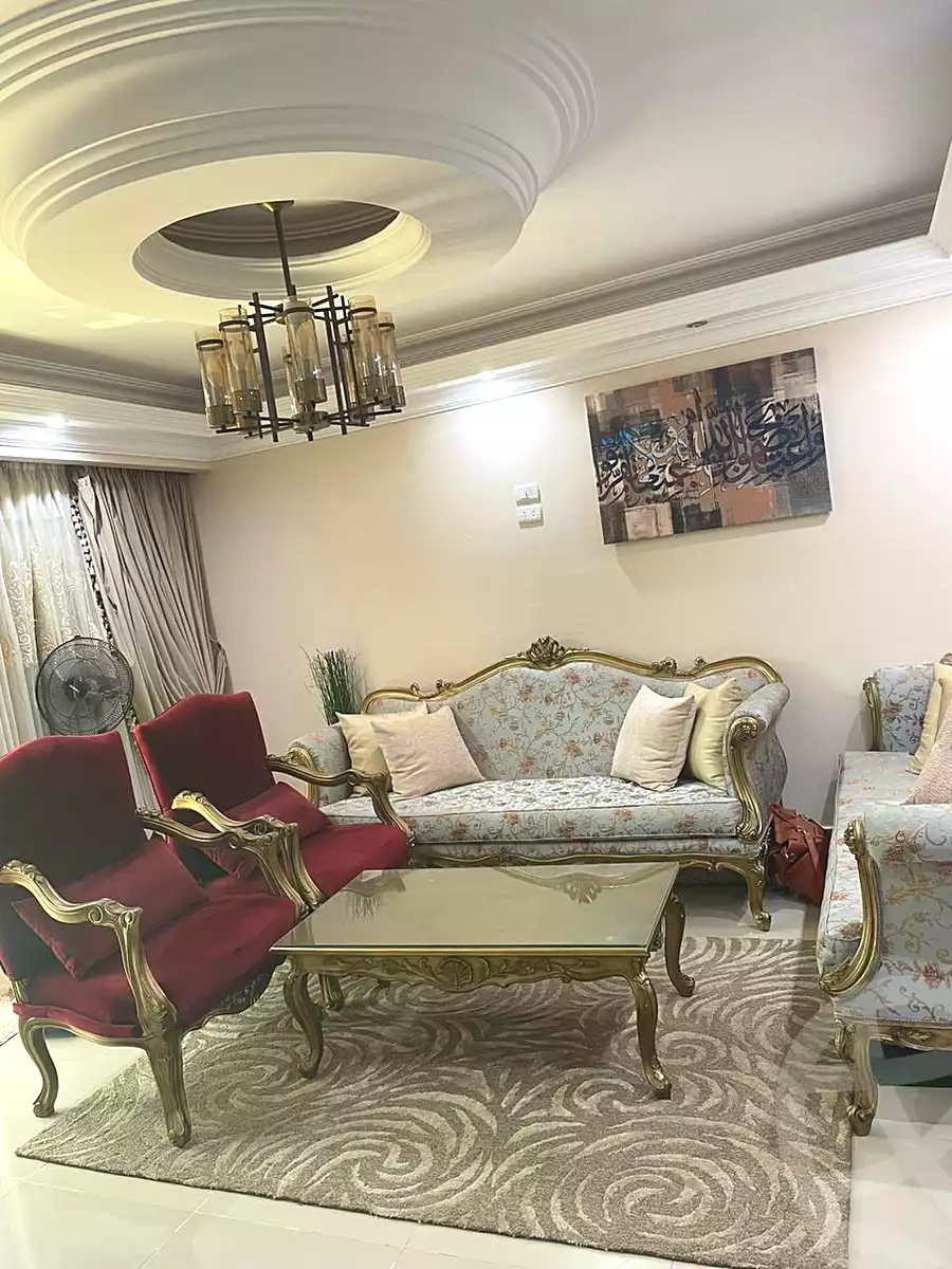 https://aqarmap.com.eg/ar/listing/6707754-for-sale-cairo-el-sheikh-zayed-city-el-hay-elsabeaa-lbstn