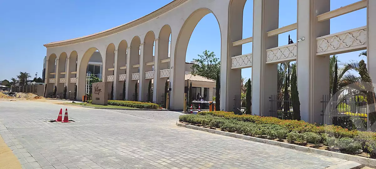 https://aqarmap.com.eg/en/listing/6708070-for-sale-cairo-el-sheikh-zayed-city-compounds-kmbwnd-fyldj-wyst-dr-llttwyr