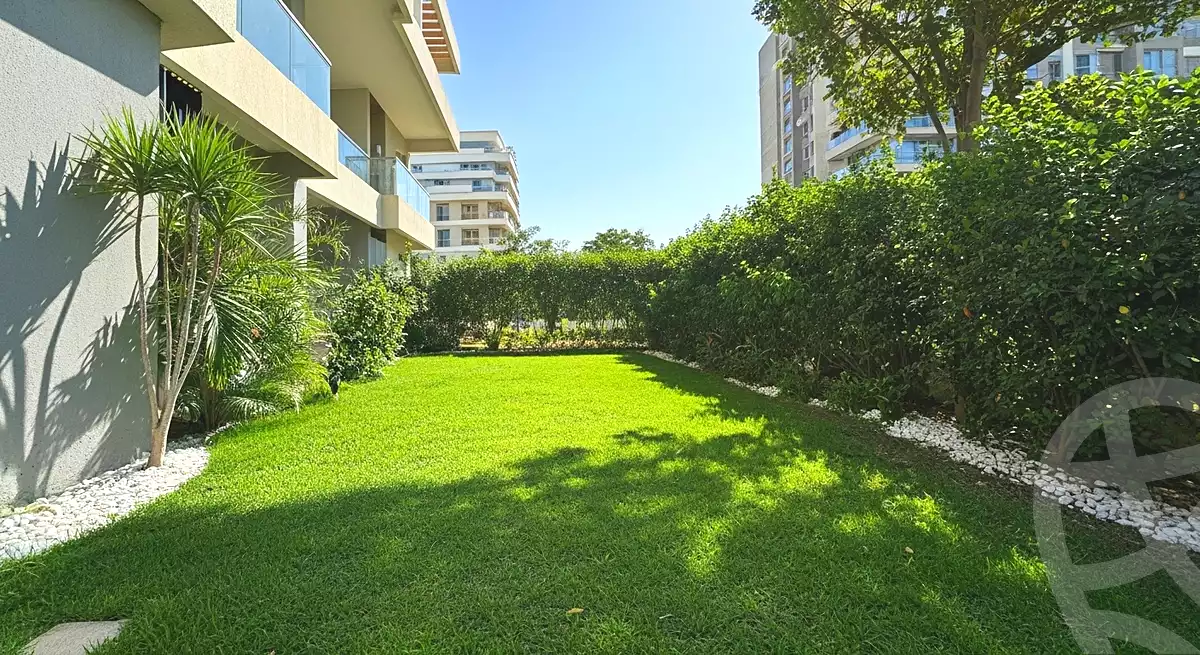 https://aqarmap.com.eg/ar/listing/6708331-for-sale-cairo-new-cairo-compounds-kmbwnd-kryk-twn-il-cazar