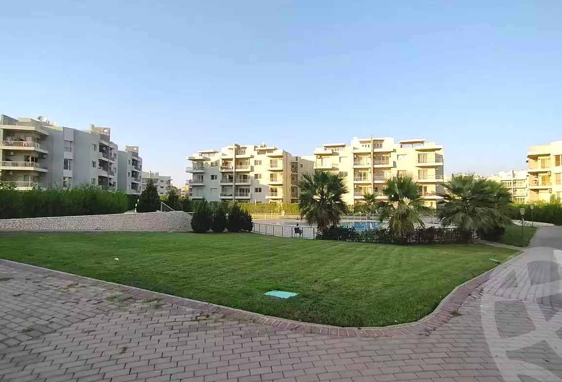 https://aqarmap.com.eg/en/listing/6708488-for-sale-cairo-el-sheikh-zayed-city-compounds-dh-drys