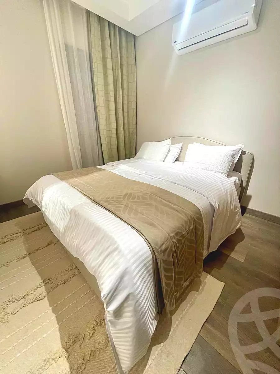 https://aqarmap.com.eg/ar/listing/6708537-for-sale-cairo-el-sheikh-zayed-city-compounds-zyd-wr-llttwyr-z-tower
