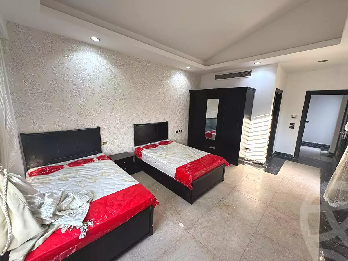 https://aqarmap.com.eg/en/listing/6708586-for-sale-cairo-el-sheikh-zayed-city-compounds-zayed-dunes