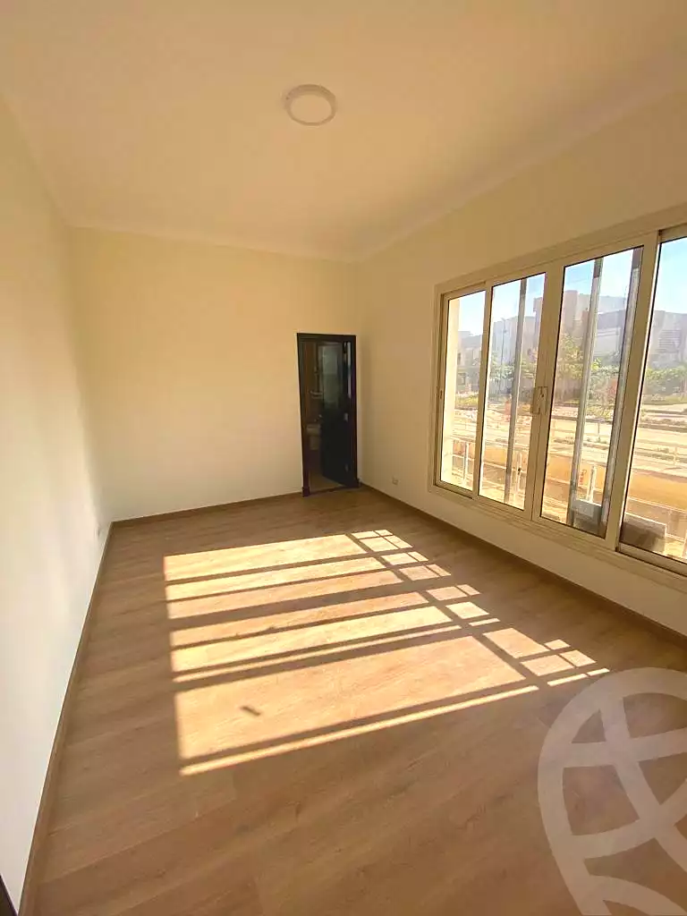 https://aqarmap.com.eg/ar/listing/6708768-for-sale-cairo-6th-of-october-compounds-grand-heights