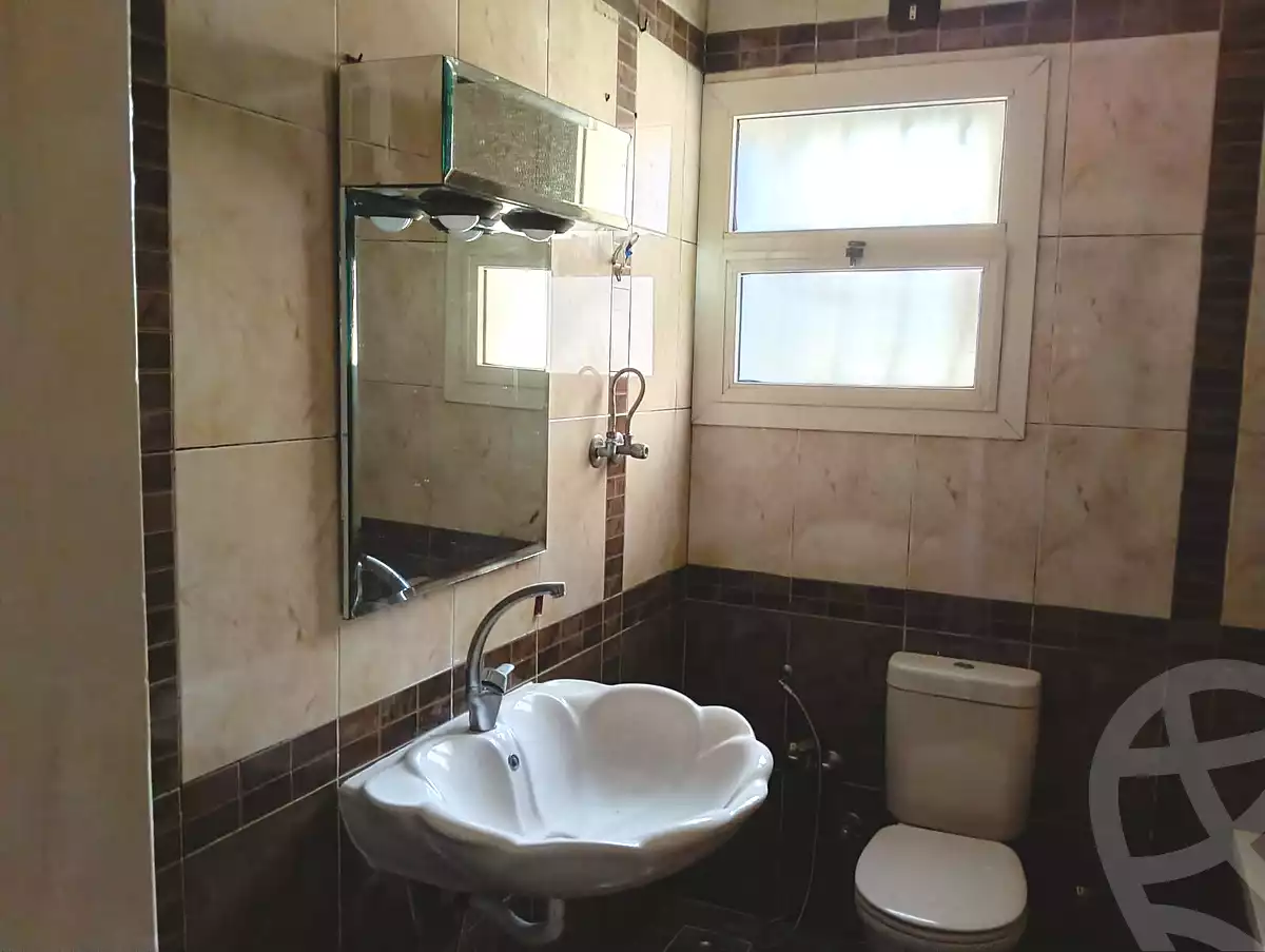 https://aqarmap.com.eg/en/listing/6708817-for-sale-cairo-el-sheikh-zayed-city-compounds-hadayek-el-mohandiseen