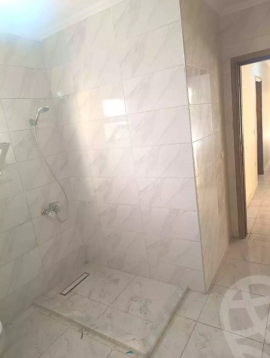 https://aqarmap.com.eg/en/listing/6708871-for-rent-cairo-helwan-helwan-el-sharkeya-khesro-basha-st