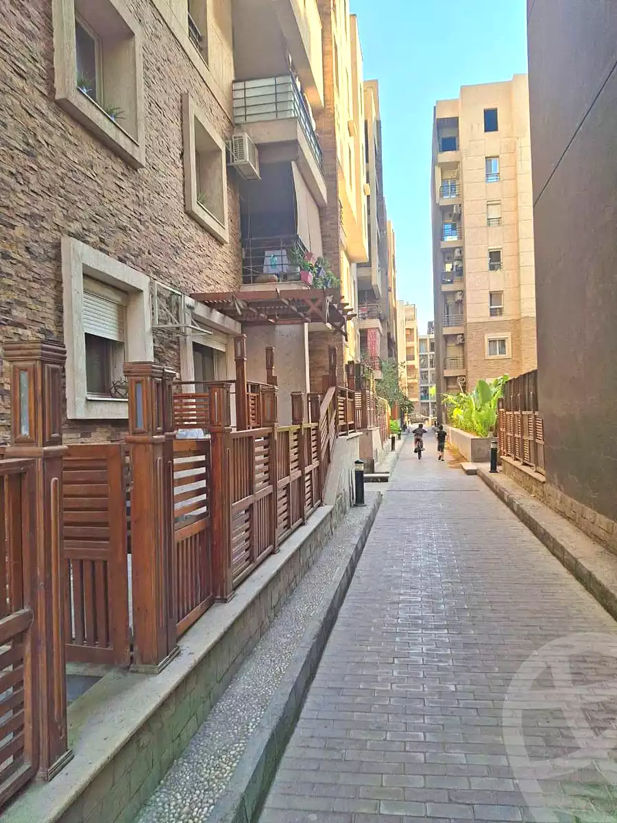 https://aqarmap.com.eg/ar/listing/6708953-for-sale-cairo-mokattam-el-hadabah-el-wosta-compounds-florenta