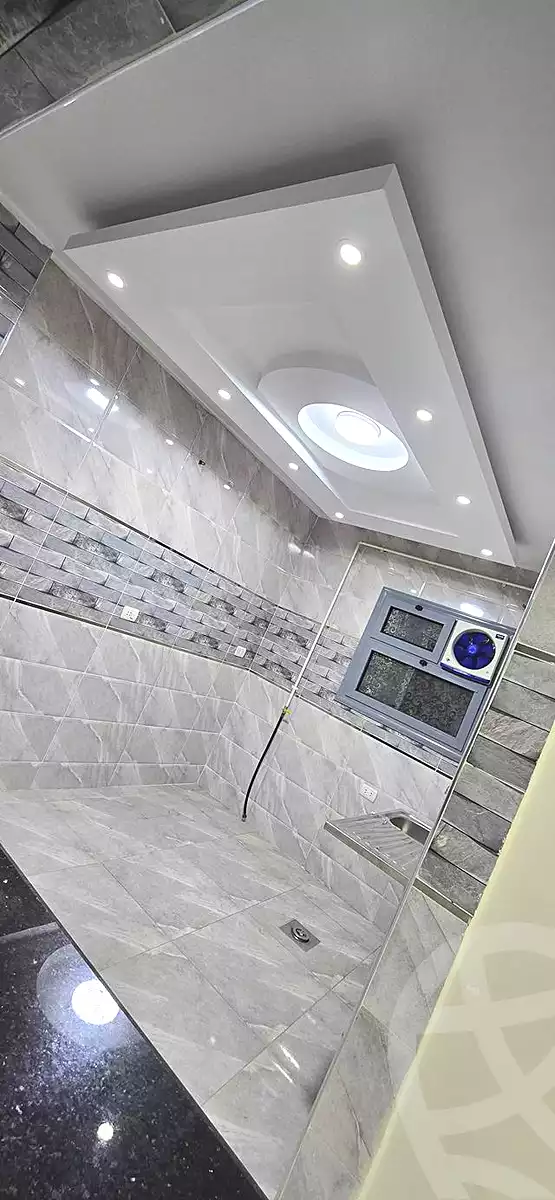 https://aqarmap.com.eg/en/listing/6709027-for-rent-cairo-helwan-ahmed-enci-st